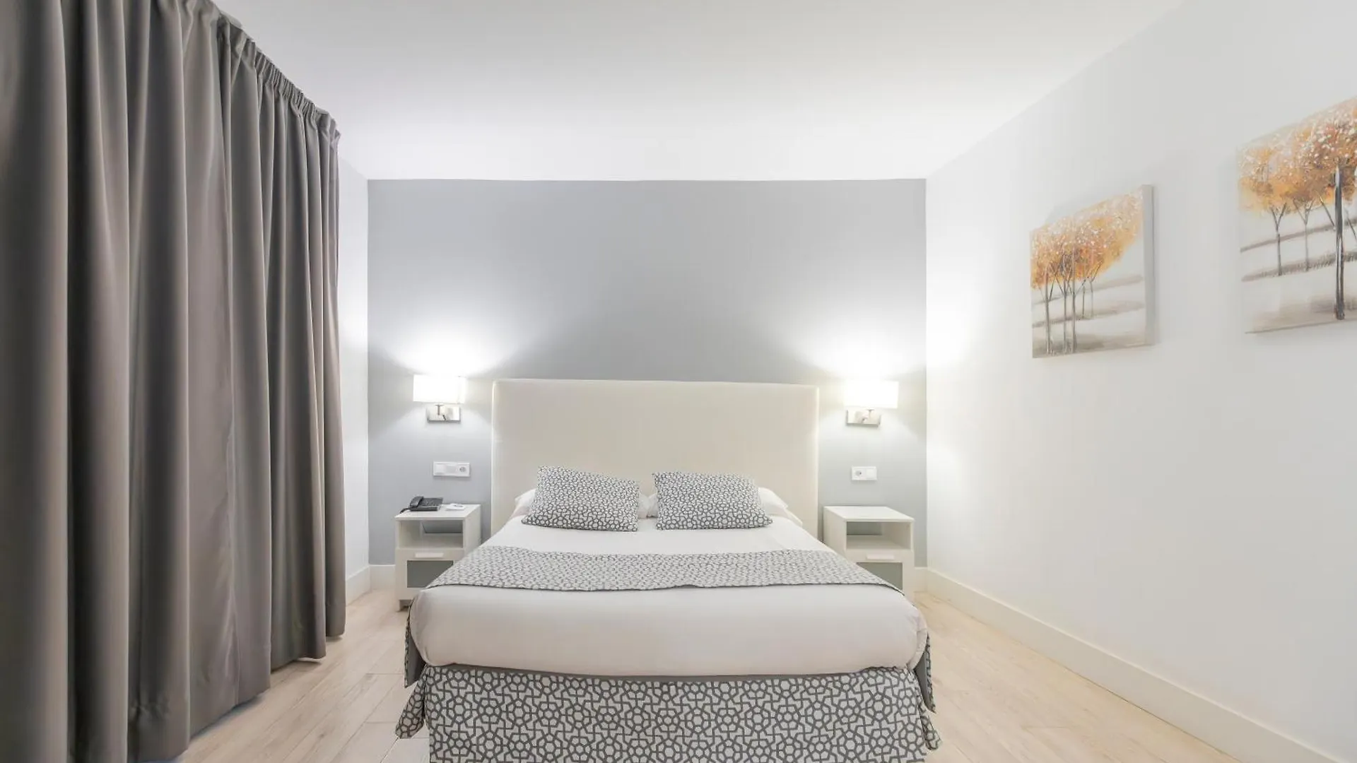 Soho Boutique Los Naranjos Malaga 3*,